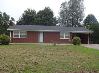 2372 Logansport Rd, Morgantown, KY 42261