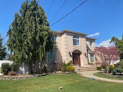 35 Adlers Ln, Staten Island, NY, 10307