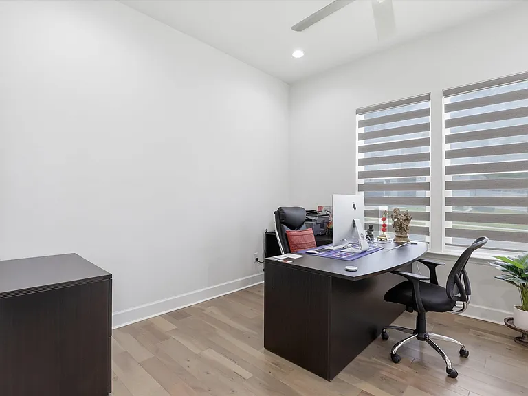 2751 Michel Boulos St — Photo 35