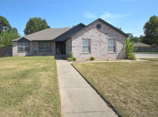 11255 S 105th Ave E, Bixby, OK 74008