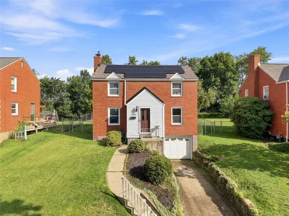 5330 Greenridge Dr, Pittsburgh, PA 15236