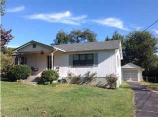 5445 Chesapeake Dr, Chattanooga, TN 37416