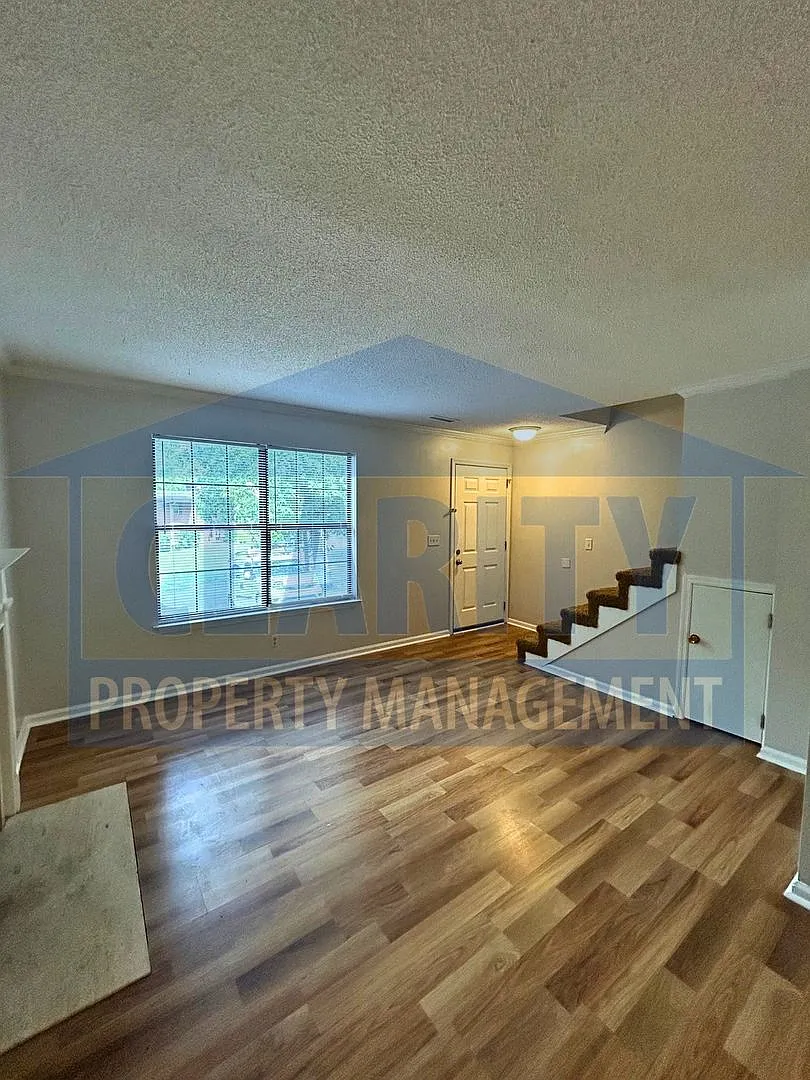 Two-bedroom townhome in Chattanooga! — Photo 4