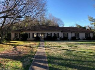 6491 Lamshire Rd, Kernersville, NC 27284