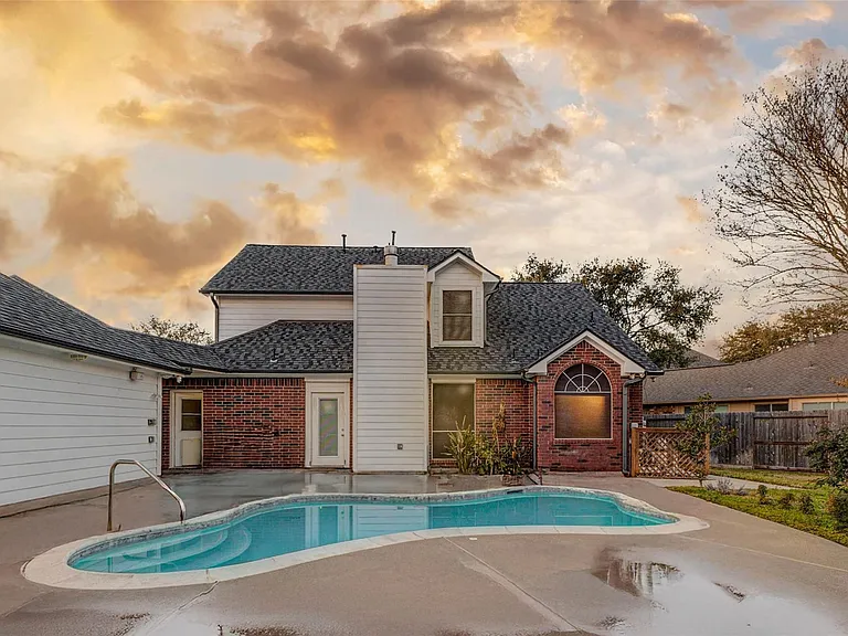 1723 Park Ridge Dr — Photo 27