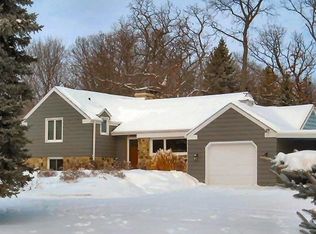 16830 Meadow View Dr, Brookfield, WI 53045