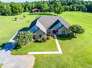 575 Mercer Rd, Elmore, AL 36025