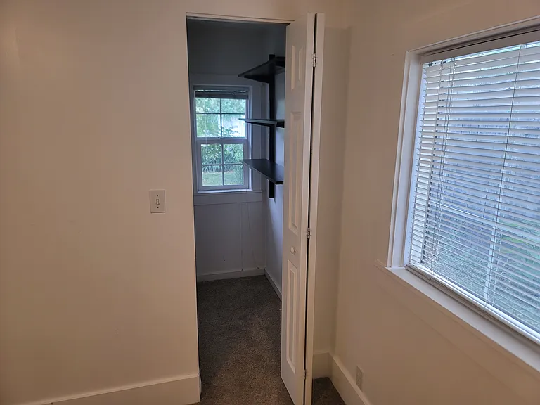 8702 S 90 E — Photo 2
