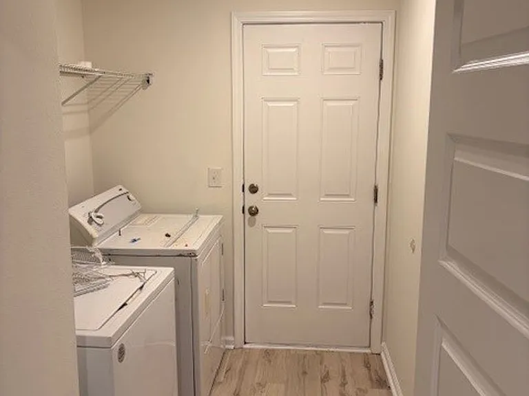 82 American Ct — Photo 20