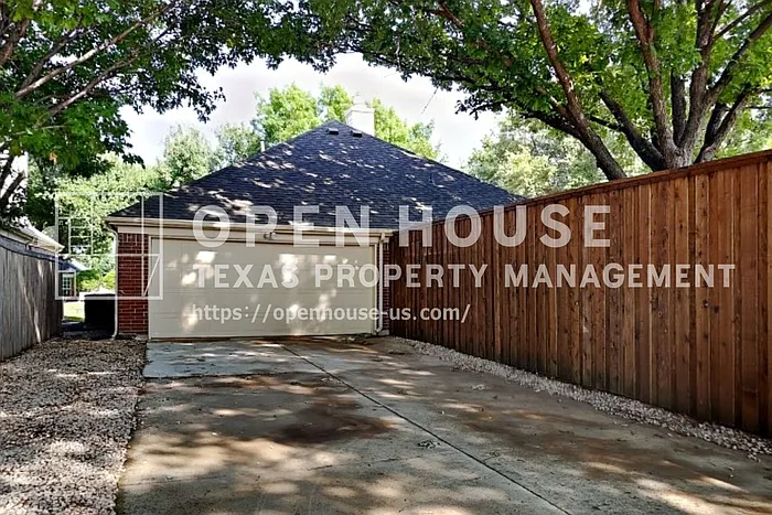 7009 Inglenook Dr — Photo 17