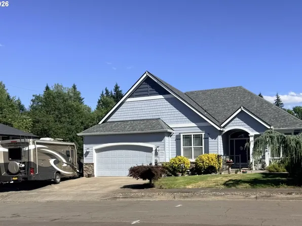 19244 Cantata Dr, Oregon City, OR 97045