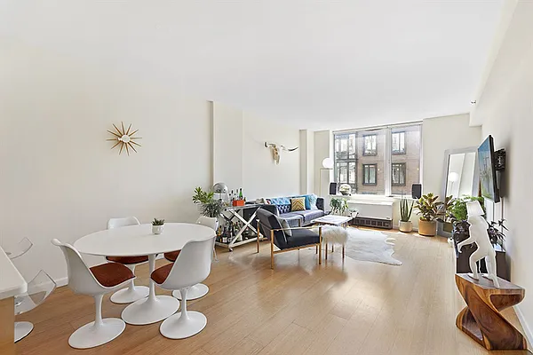 Sold by Citi Habitats | media 22