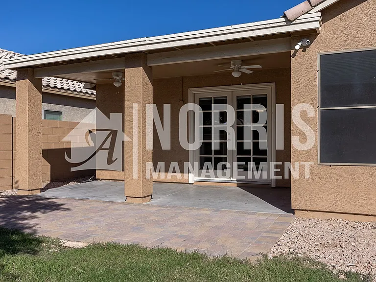 577 W Judi St — Photo 32