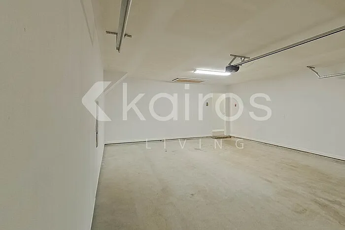 124 Yardley Ct — Photo 23