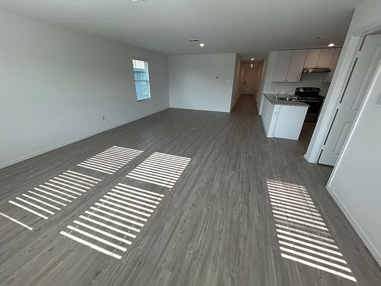 9946 Dicket Mead Rd — Photo 5