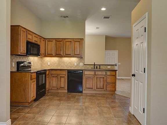 3rd image of 5006 N Nancy Lee Dr