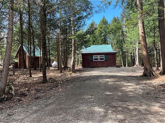 2nd image of 9589 Hopkins Rd