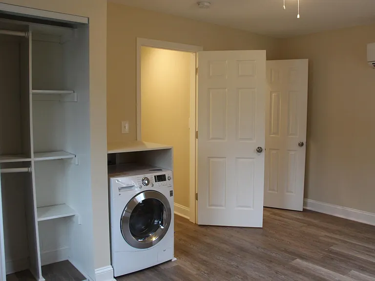 726 N Nelson St #4 — Photo 7