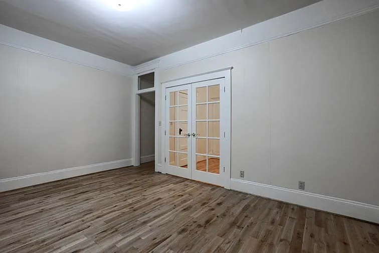 819 NW 23rd Ave — Photo 10