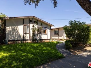 687 E Orange Grove Blvd, Pasadena, CA 91104