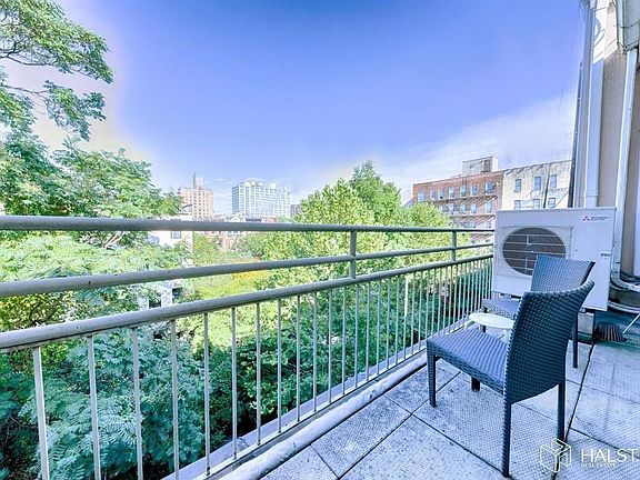 5th image of 117 W 131st St