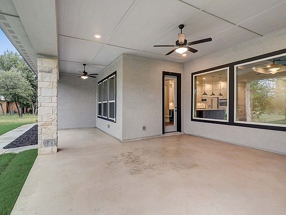 The Northstar - Porch