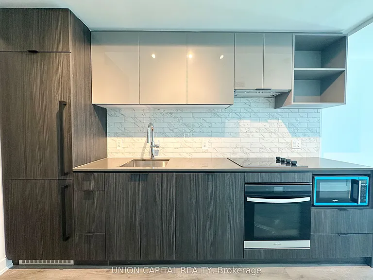 252 Church St #1110 — Photo 5