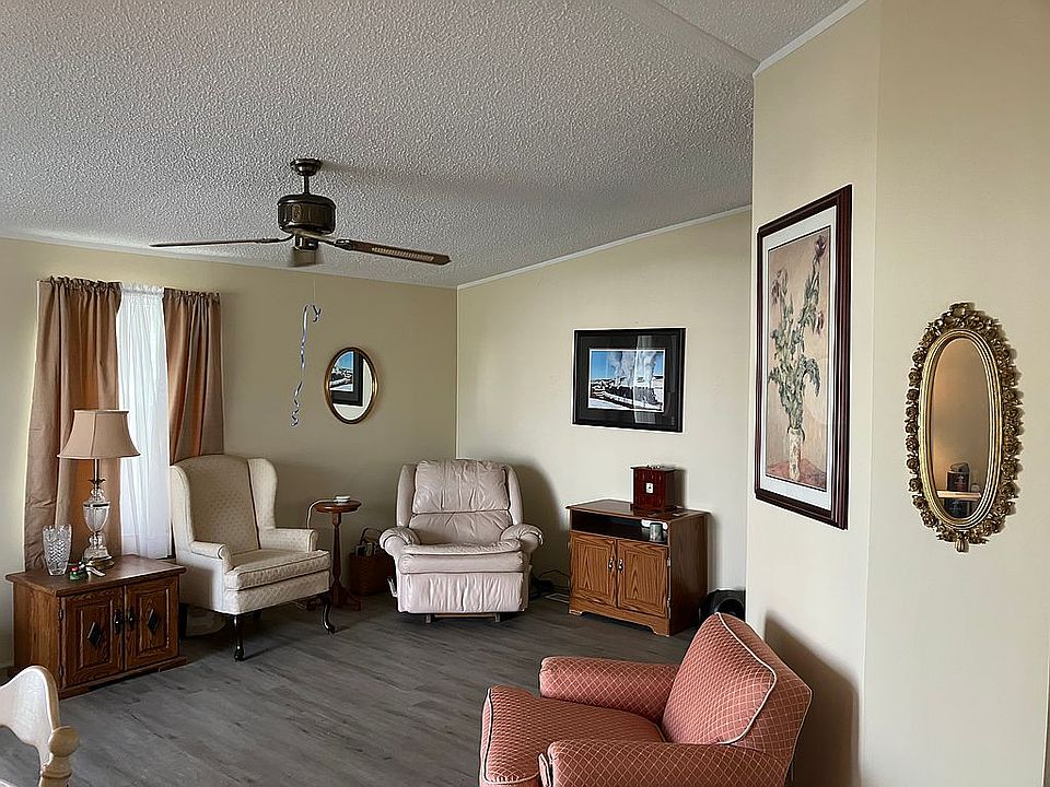 Manor/Split/Floorplan