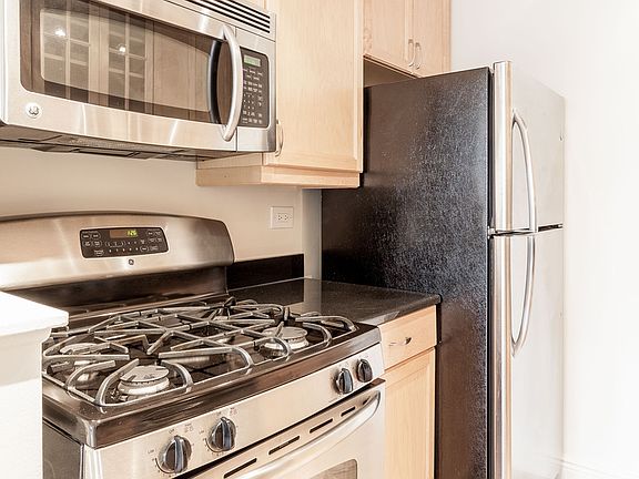 2nd image of 182 E 95th St APT 6h