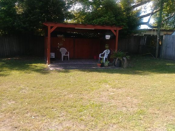 4th image of 2382 Wellington Blvd