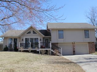 3920 SW Worwick Town Rd, Topeka, KS 66610