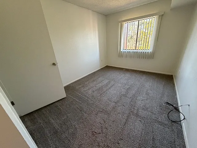 Academy Heights Apartments — Photo 17