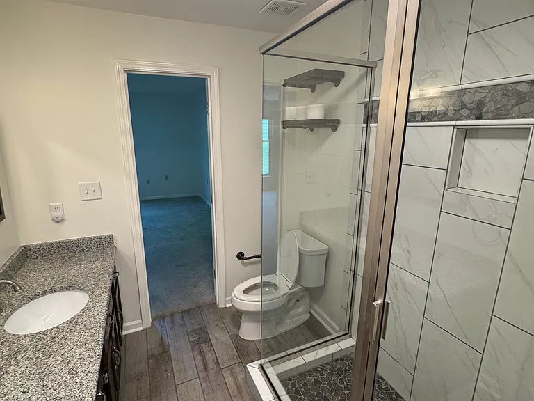 Bathroom looking towards MBR