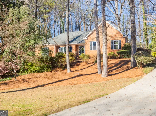 1055 Downing Ct NE, Marietta, GA 30068