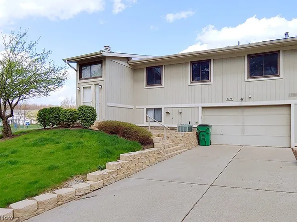 7225 S Merlyn Pl, Painesville, OH 44077