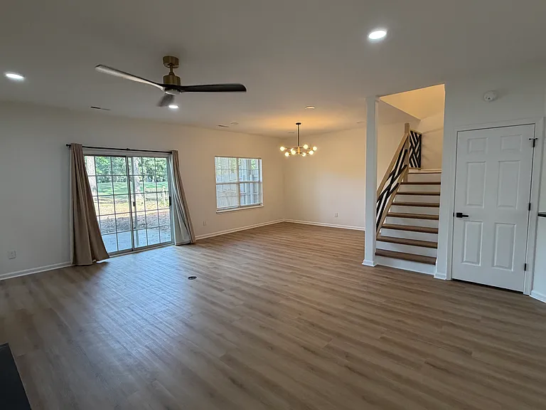 1630 Willow Cv — Photo 14