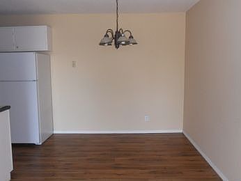 5th image of 12934 Nicollet Ave S #201