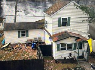 5 Bass Ln, Kingston, NH 03848