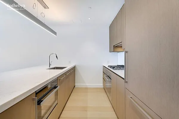 Rented by Sotheby's International Realty | media 13