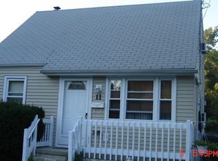 11 Sidney Ter, Hazlet Township, NJ 07734