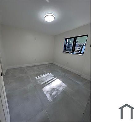 2nd image of 2169 NW Flagler Ter