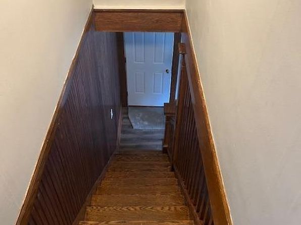 22 Seneca St, Attica, OH 44807