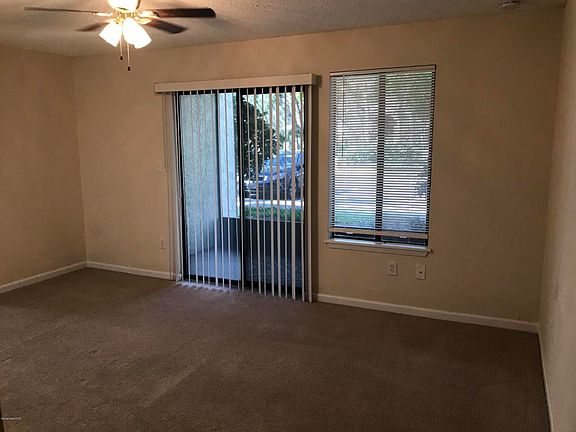 2nd image of 3505 Sable Palm Ln #0