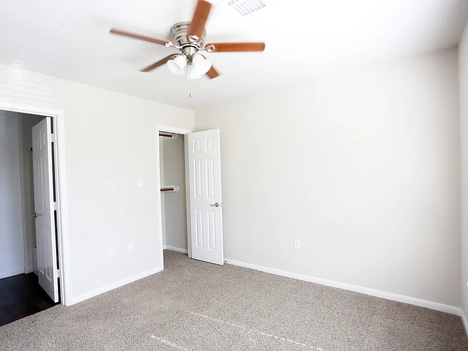 1404 Wilson Rd #1418-B