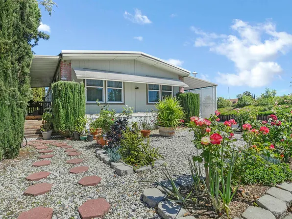 273 Luau Dr, Pittsburg, CA 94565