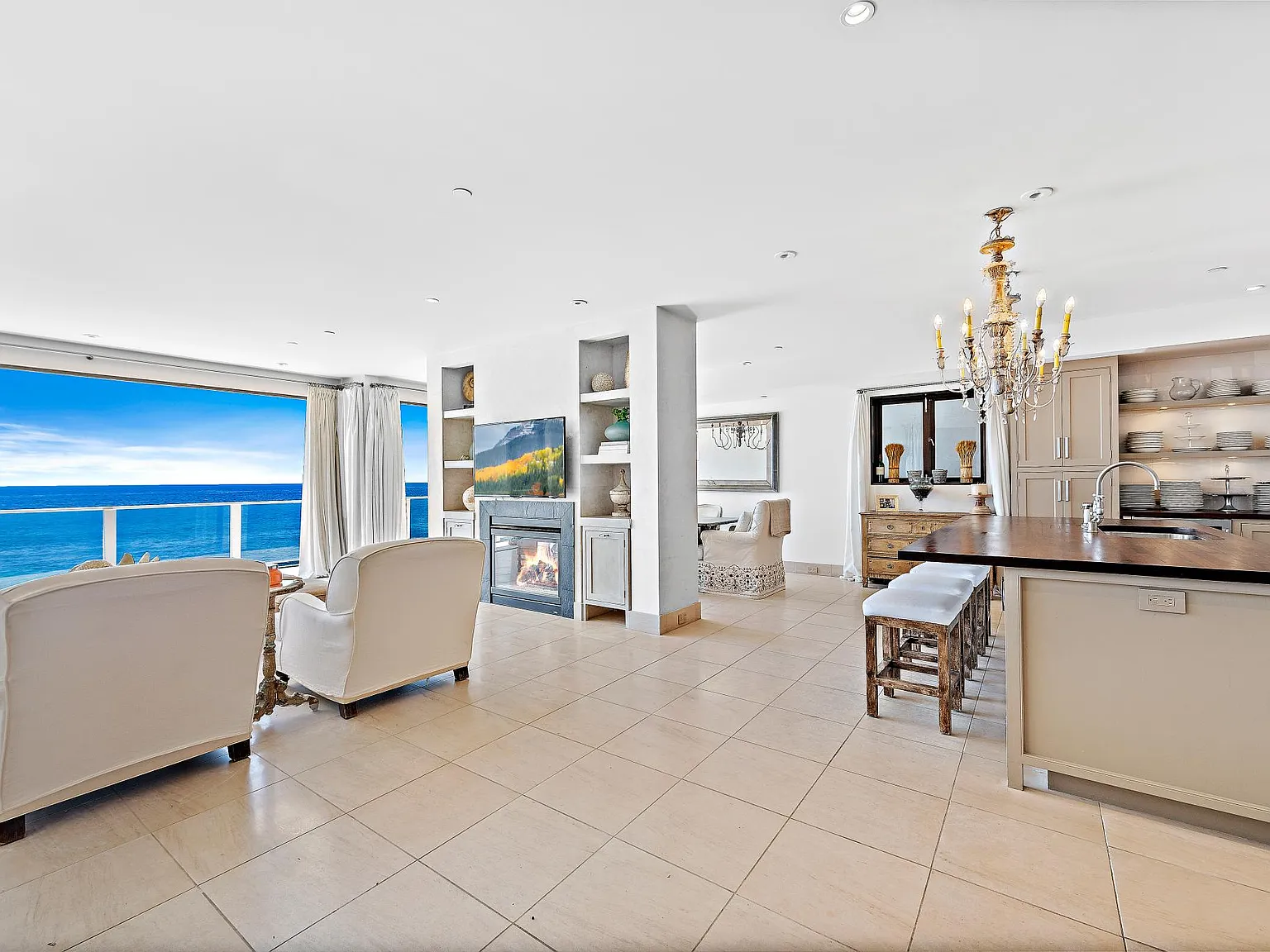 2 bed, 1700 sqft, $20,500 — Photo 2