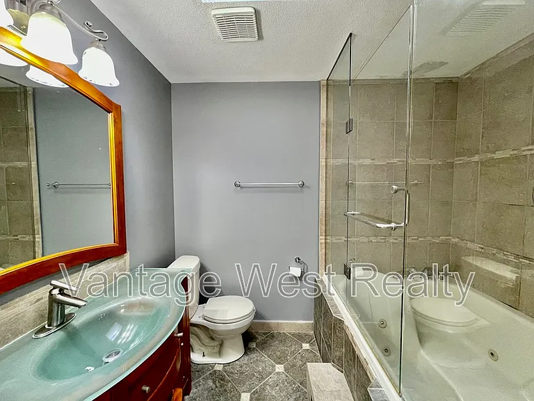 240A Wallace Rd — Photo 26
