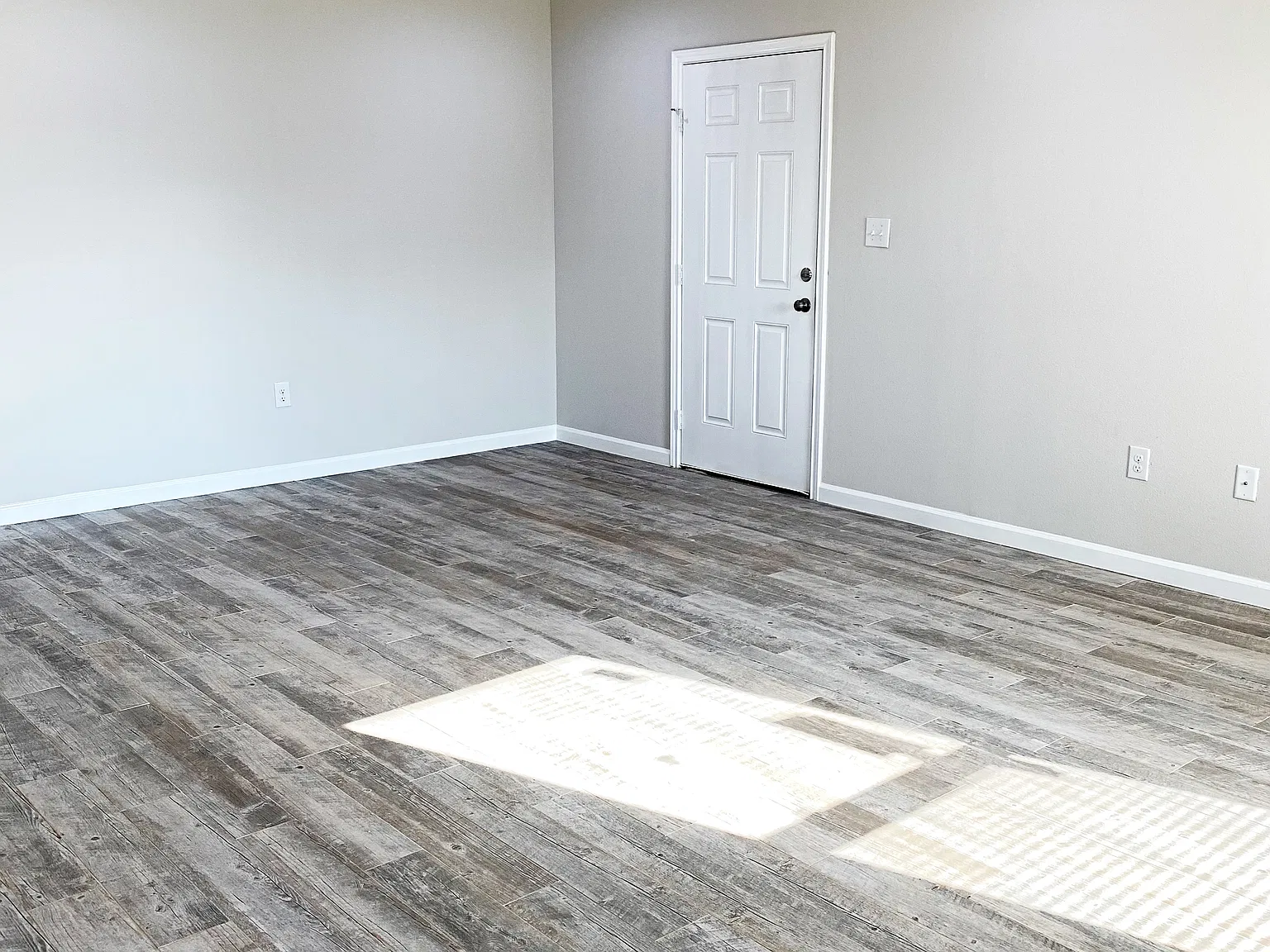 4 bed, $1,795 — Photo 3
