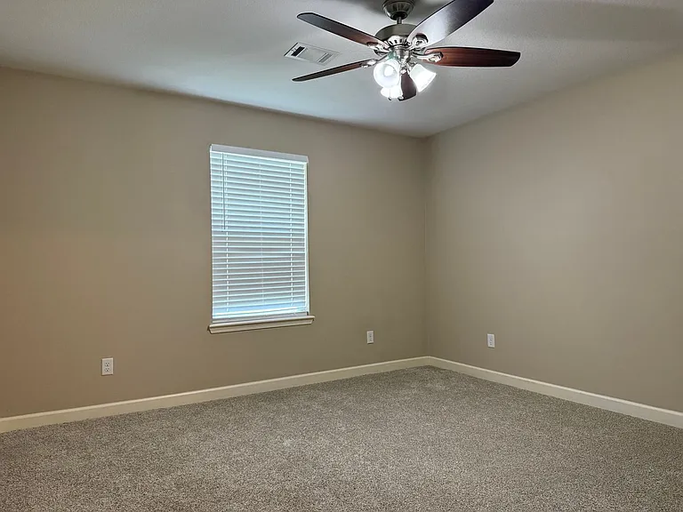 415 S Shady Ln — Photo 9
