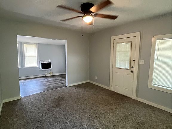 4th image of 807 N Ridgeway St